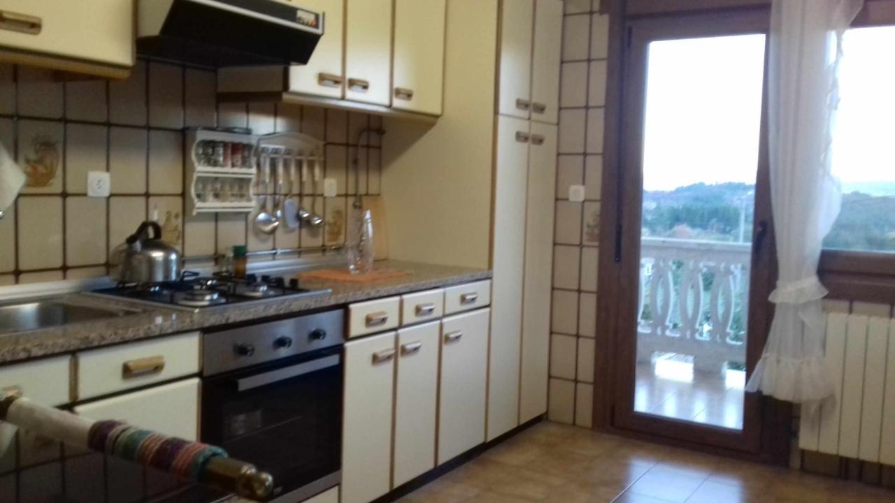 Villa con piscina en Pantòn Ribeira Sacra Galicia Ideal para familias Pantón Exterior foto