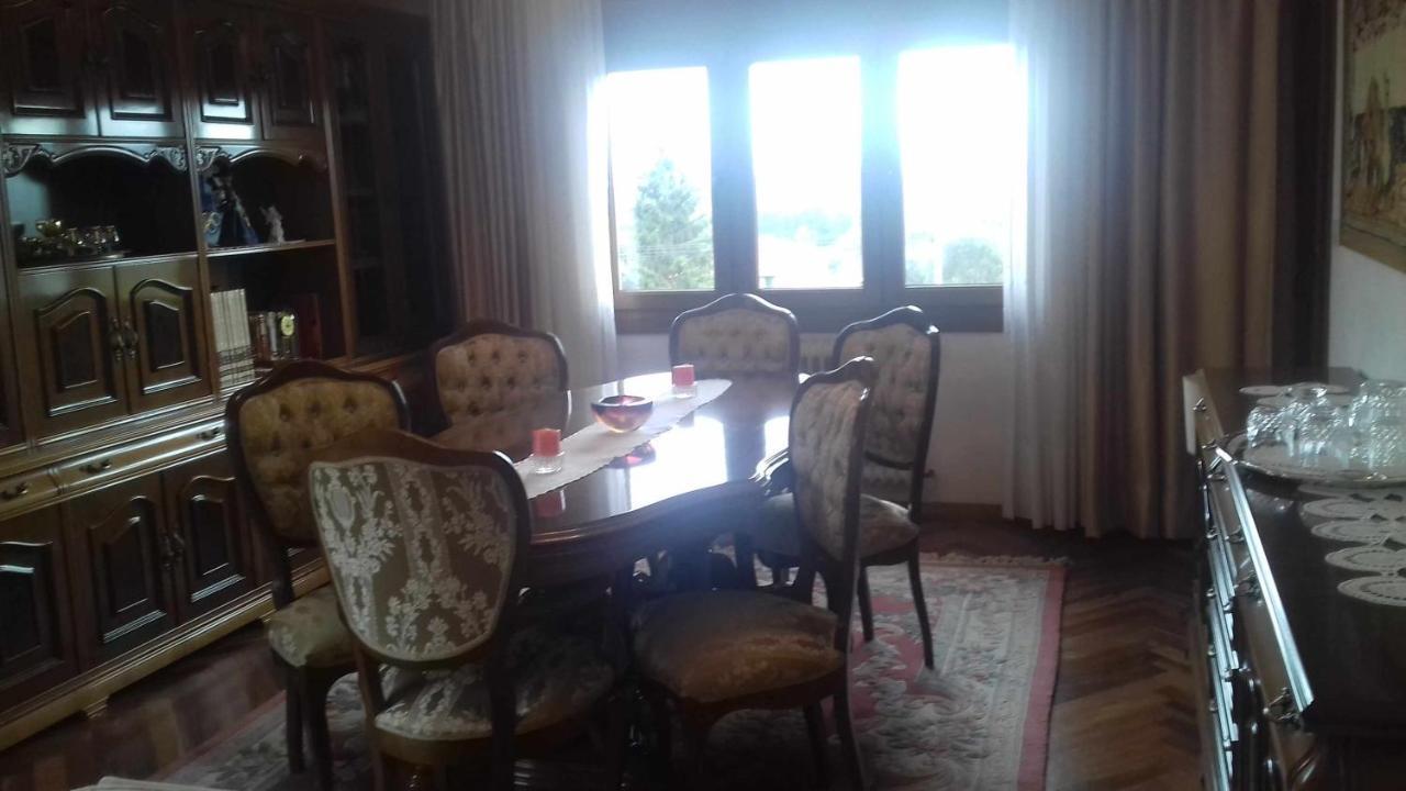 Villa con piscina en Pantòn Ribeira Sacra Galicia Ideal para familias Pantón Exterior foto