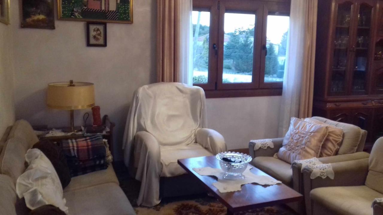 Villa con piscina en Pantòn Ribeira Sacra Galicia Ideal para familias Pantón Quarto foto